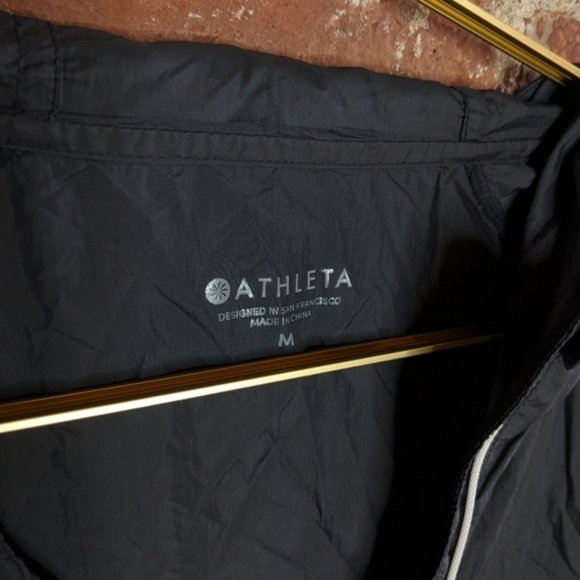 Athleta Medium Black Thin Full Zip Hooded Travel Jacket - Picture 3 of 10